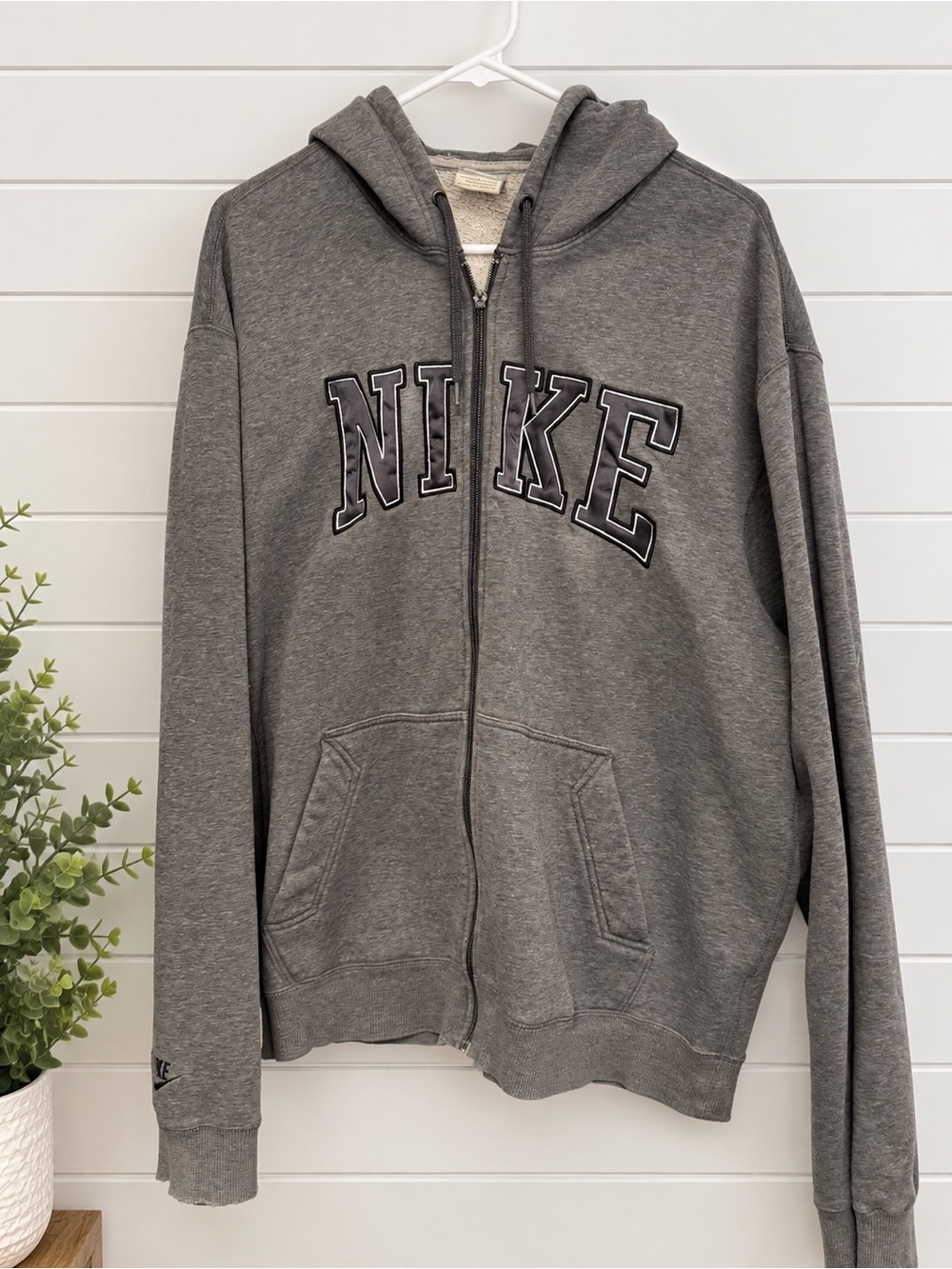 Nike Men's Charcoal Gray Vintage Zip-Up Hoodie with Logo-Large